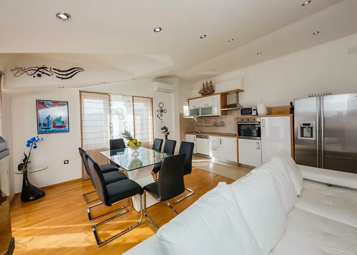 Selak Apartman *