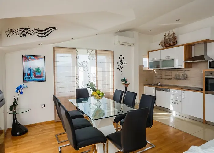Selak Apartman *