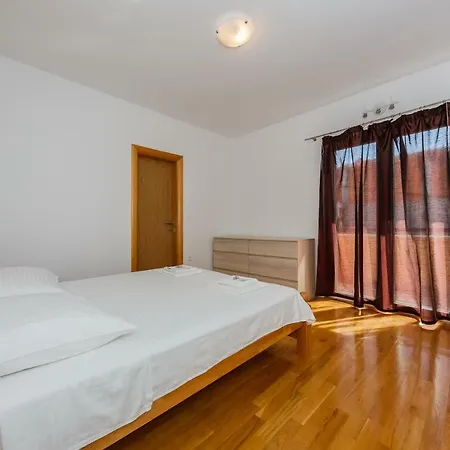 Selak Apartment
